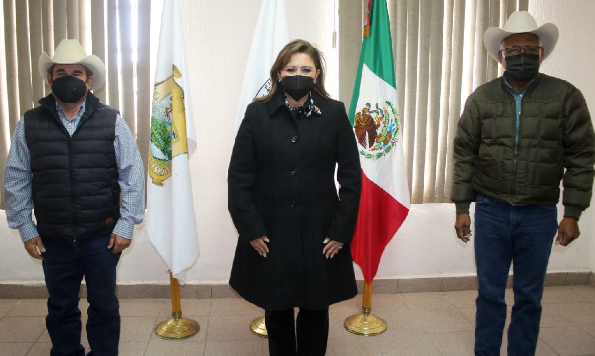 Coordina alcaldesa de Sabinas acciones con dependencias regionales