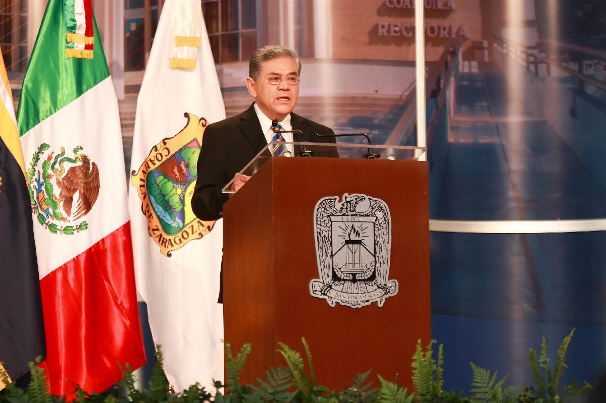 Presenta Rector de la UAdeC, Salvador Hernández Vélez, Primer Informe de Actividades