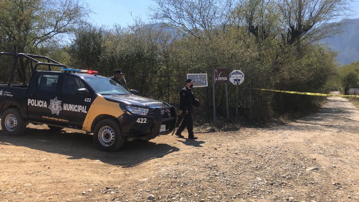 Comando asesina a tres personas en quinta de Nuevo León