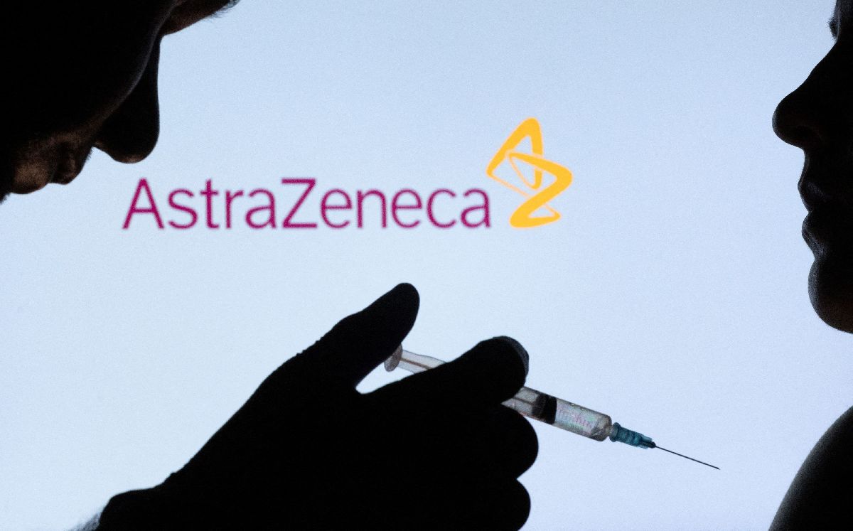 Vacuna de AstraZeneca protege contra Ómicron