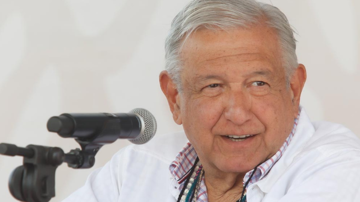 López Obrador violó la veda por la revocación de mandato, ratifica el TEPJF