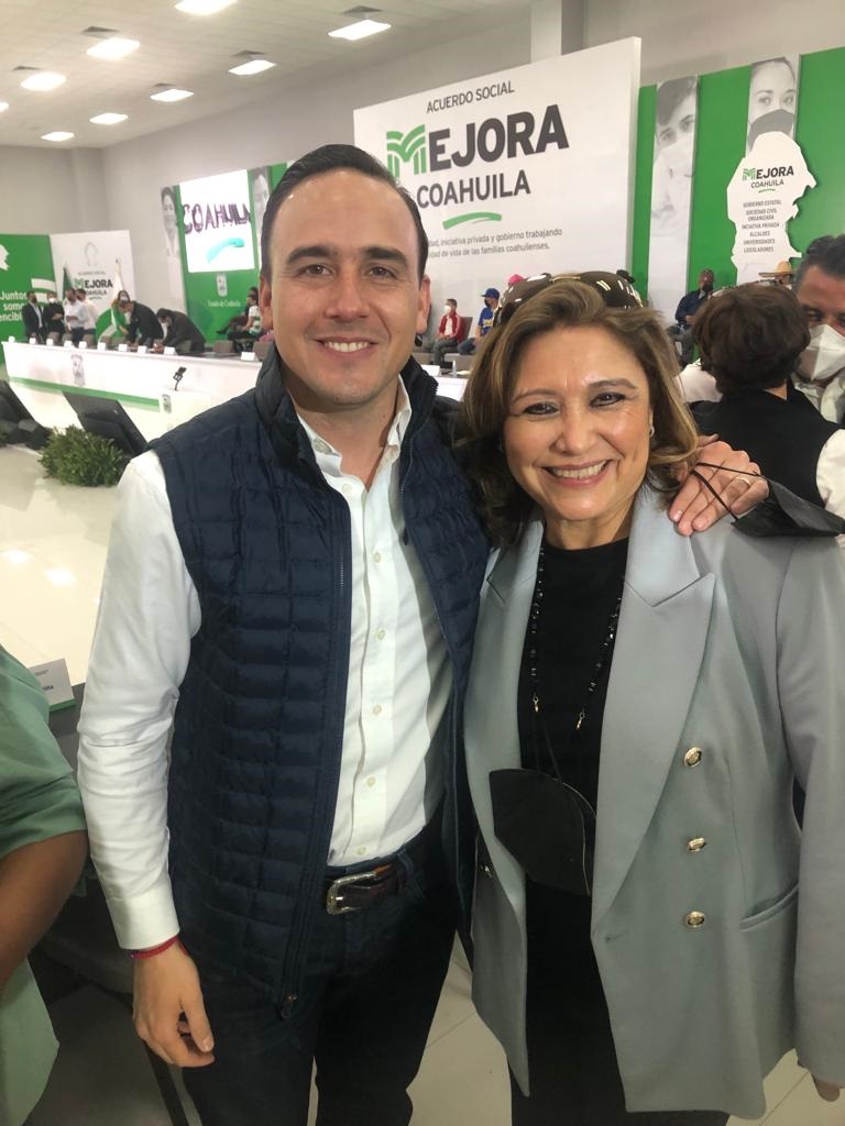 Asiste Diana Haro a la firma del acuerdo “Mejora Coahuila”
