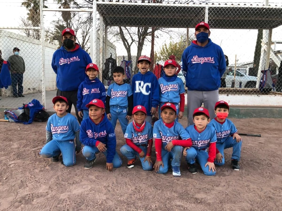 “Rangers” es bicampeón en el beisbol infantil de 5 y 6 años