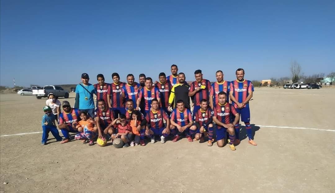 Toluca es líder en el futbol regional de veteranos     