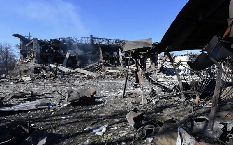 Rusia disipa esperanzas en negociaciones con Ucrania y mantiene bombardeos