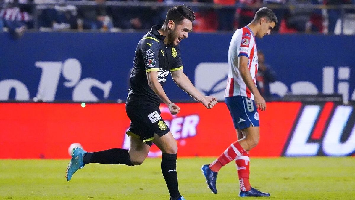 Chivas rescata un punto tras ir perdiendo por 2 goles en San Luis