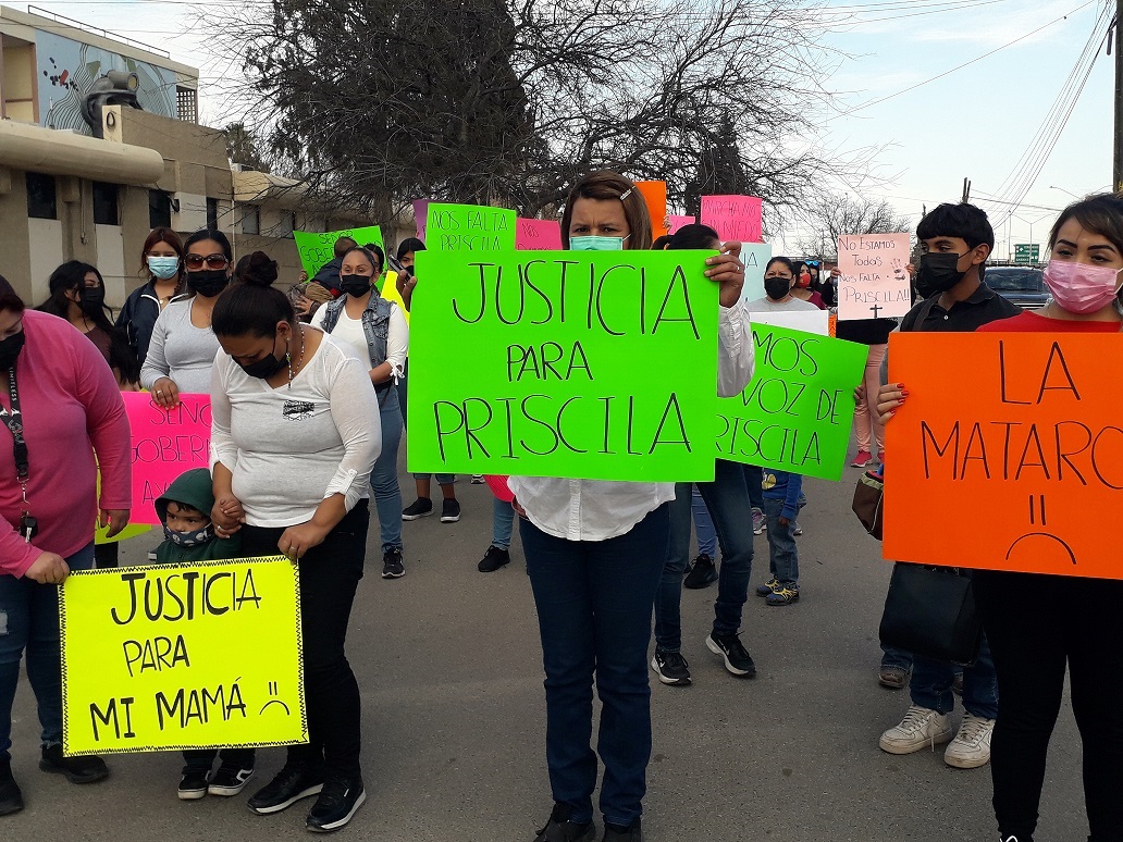 Familiares y amigos de Priscila Juárez, protestan por lentitud para encarcelar a feminicida
