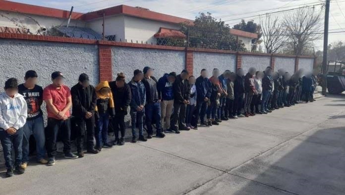 Brinda Fiscalía apoyó en aseguramiento de 43 migrantes en Nueva Rosita
