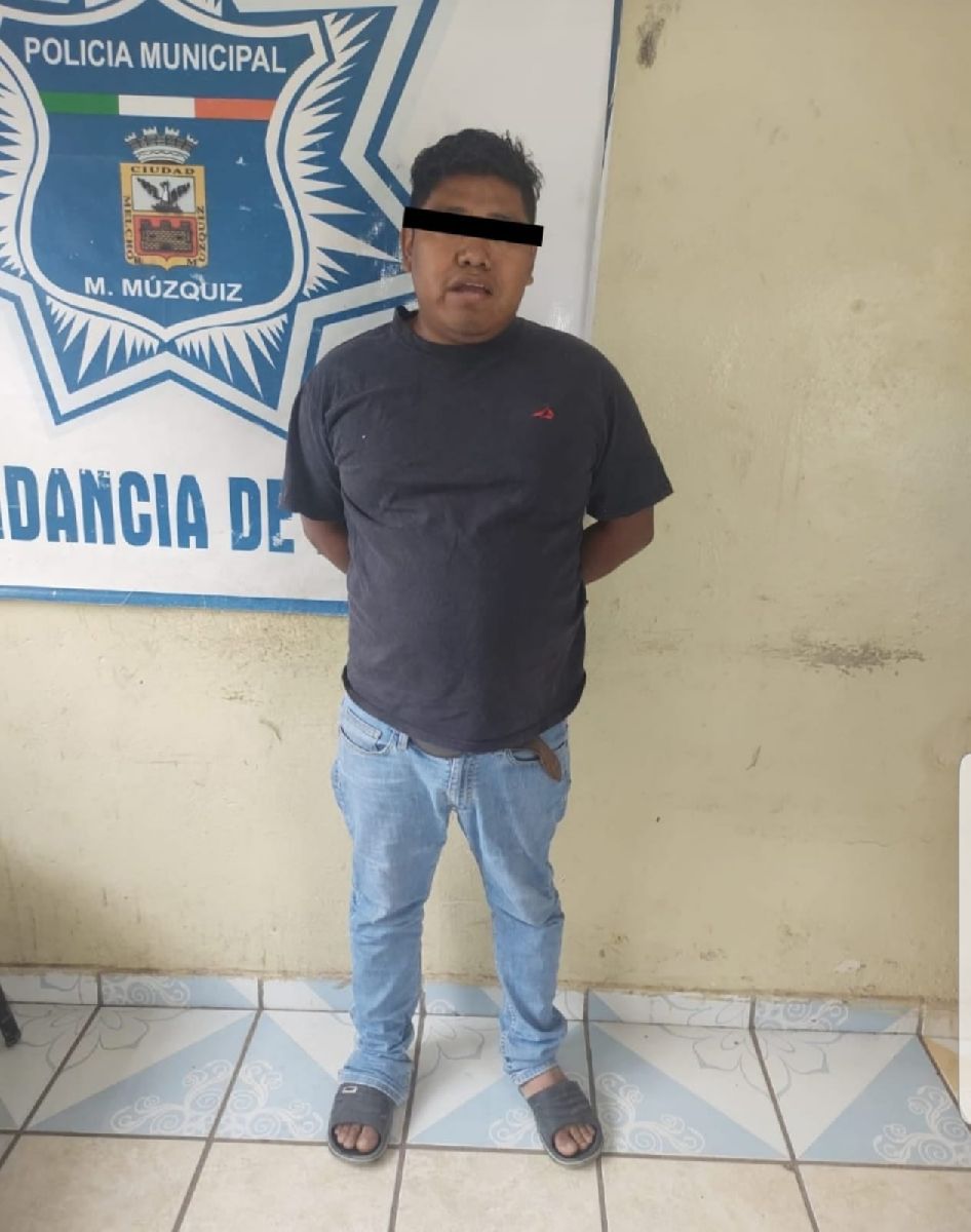 Detienen al Conejo Mendoza, con arma de fuego y droga