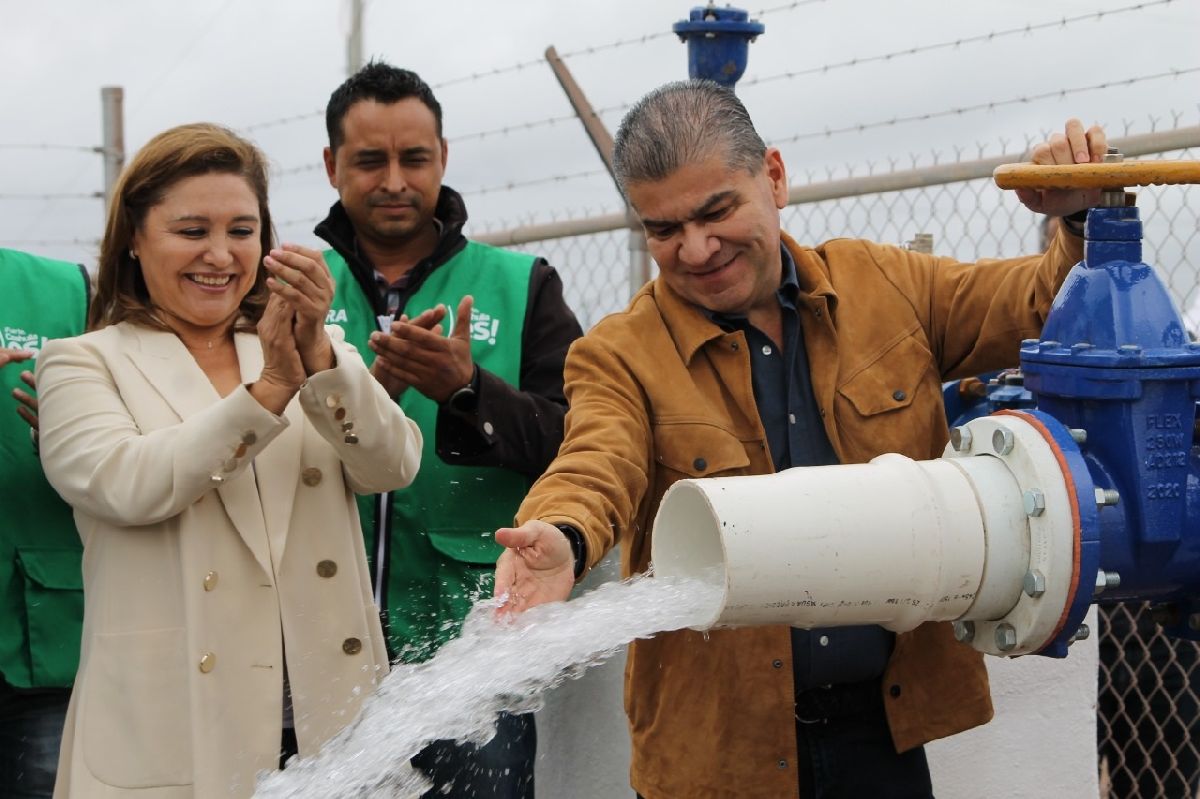 Entrega gobernador Riquelme y alcaldesa Diana Haro pozos y pusieron en marcha «agua para todos» en Sabinas