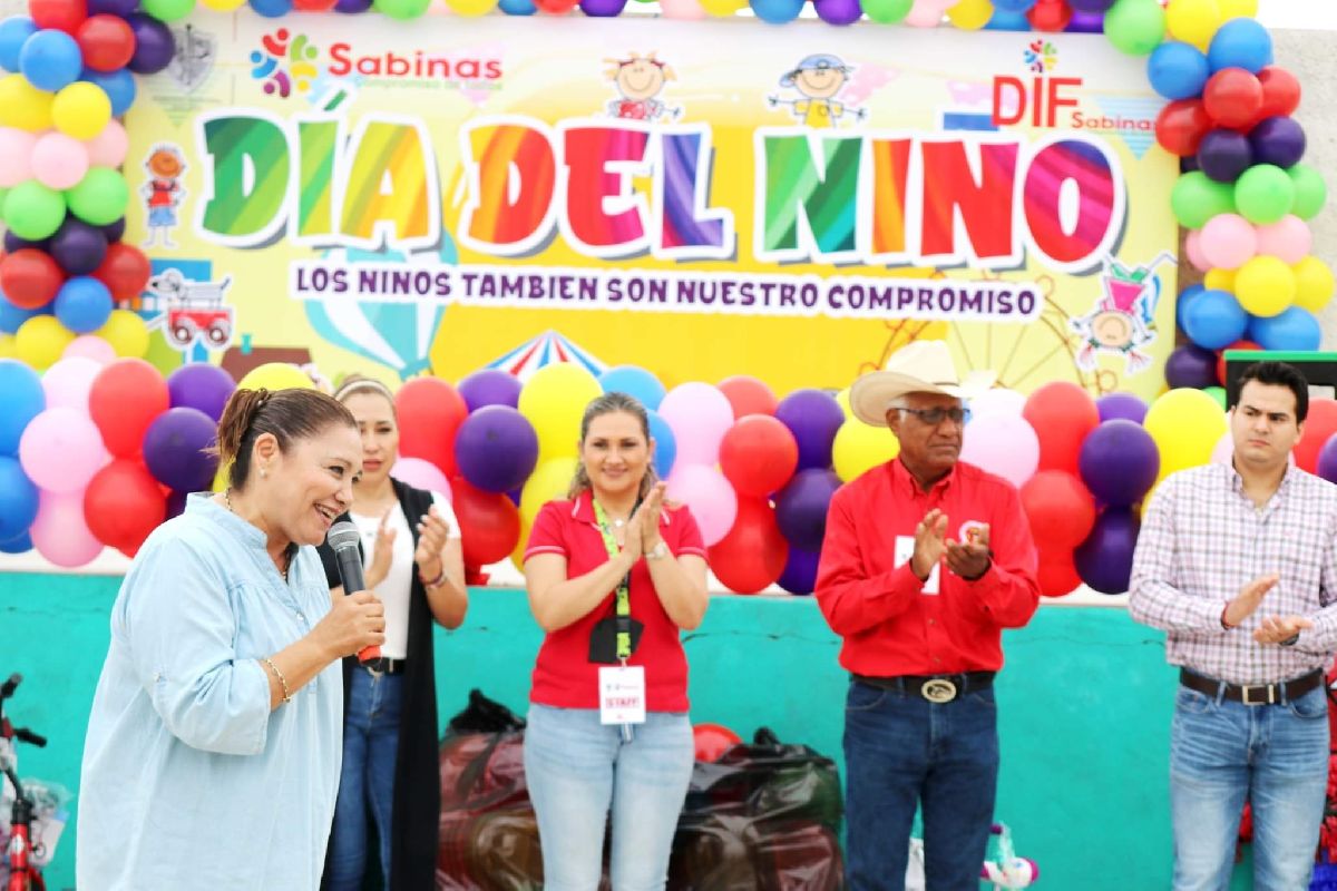 En los ejidos arranca  alcaldesa Diana Haro recorrido de festejo para las niñas y niños de Sabinas
