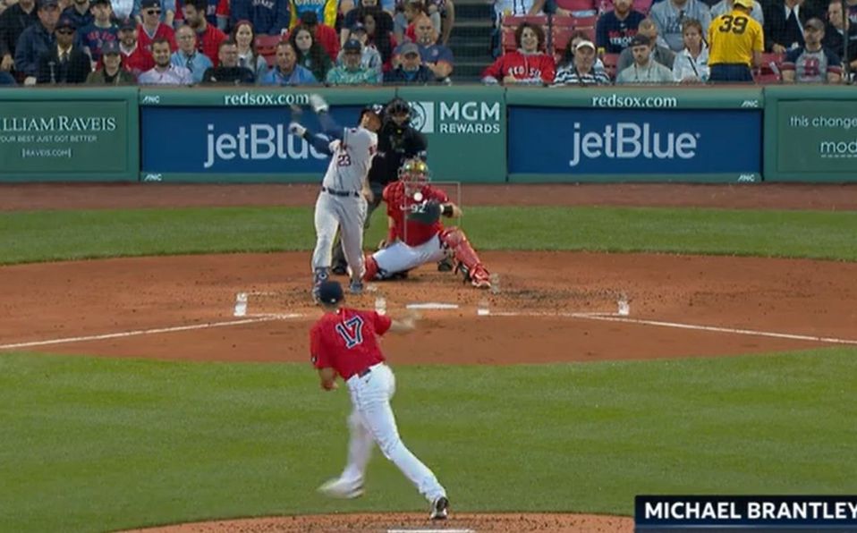 Astros conecta 5 jonrones en una entrada vs Red Sox
