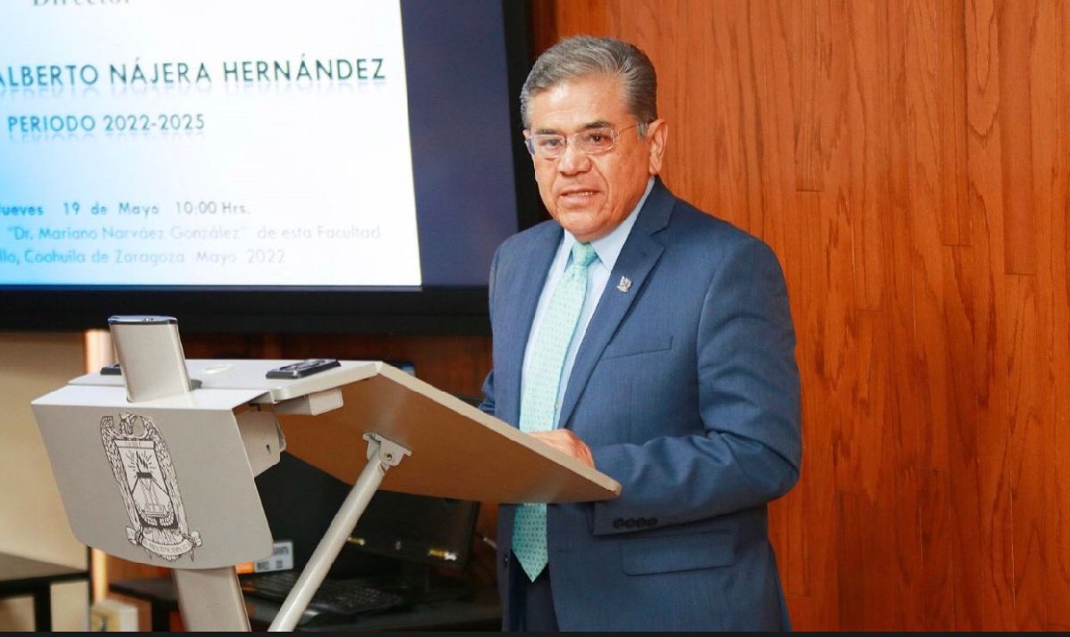 Rector de la UAdeC Toma Protesta al M.C. Mario Alberto Nájera Hernández como Director de la Facultad de Economía