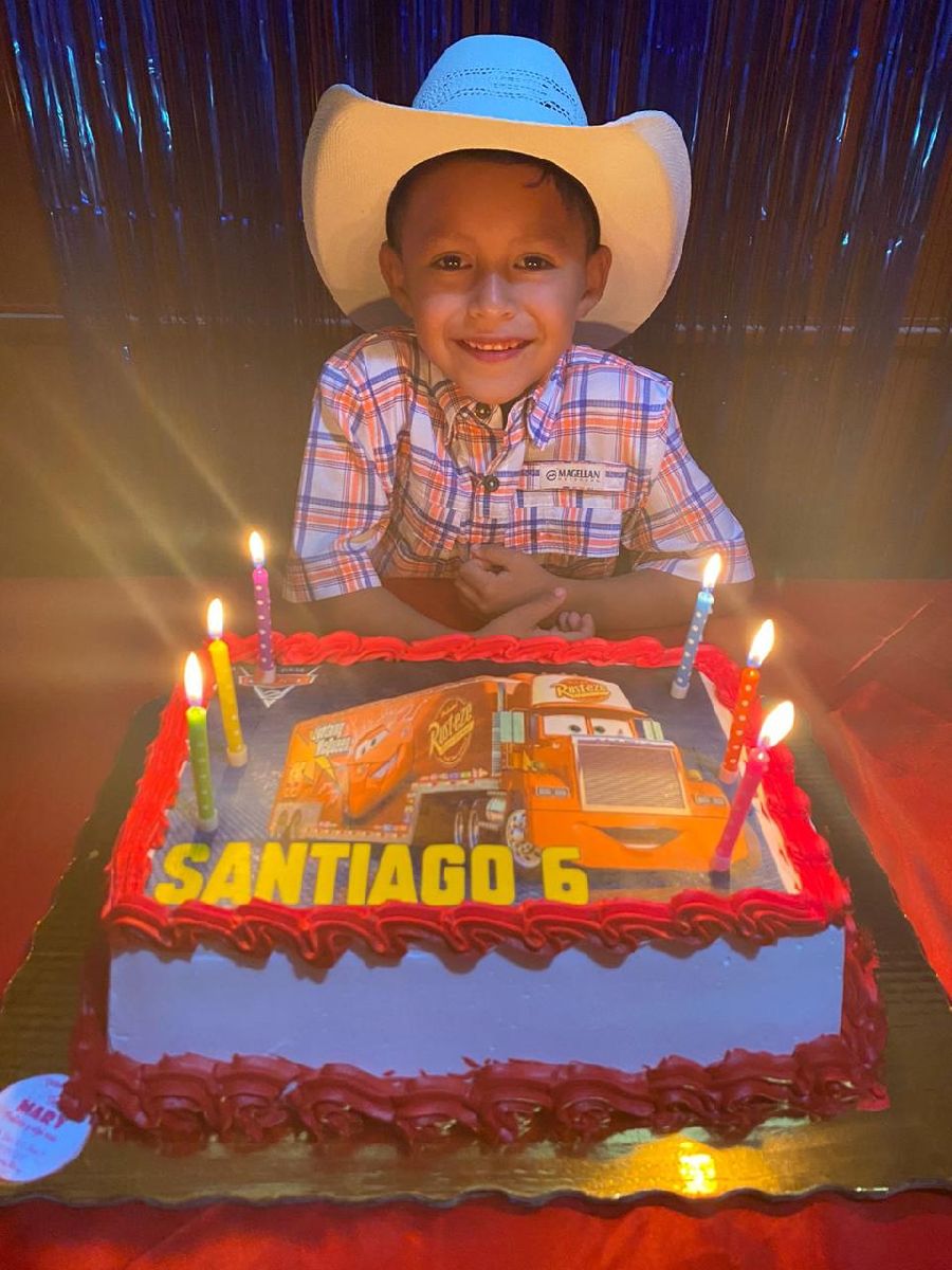 Santiago cumplió 6 añitos con mega fiesta