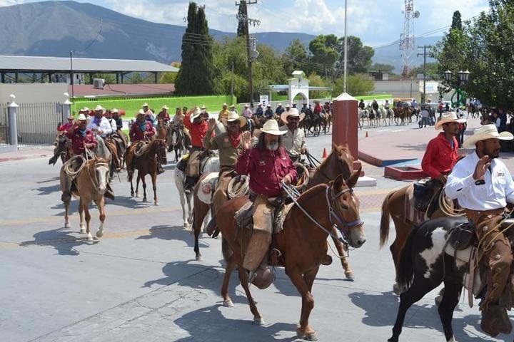 7 días a caballo de Santo Domingo a Sabinas
