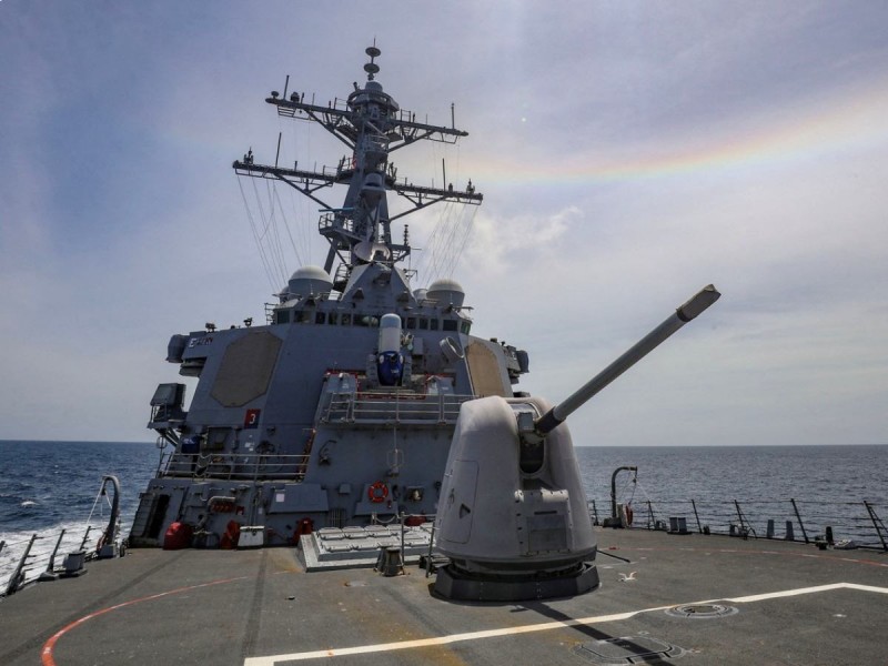China enfurece por presencia de buque de guerra de EU en estrecho de Taiwán