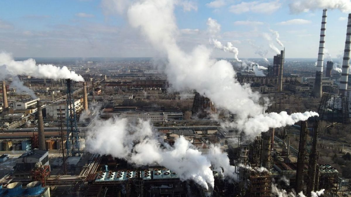 Rusia toma central termoeléctrica de ciudad ucraniana de Svetlodarsk