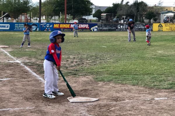 Acereros y “Rangers” empatan serie de beisbol infantil