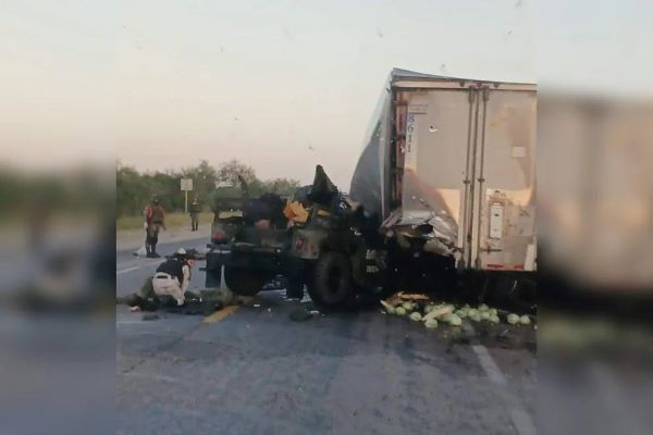 Choca vehículo de la Sedena contra tráiler en Tamaulipas; 6 muertos