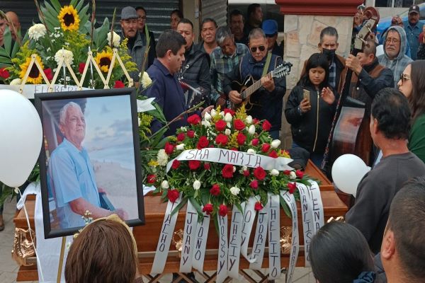 Despiden a Don «Fili» con homenaje póstumo en la Plaza Principal de Múzquiz