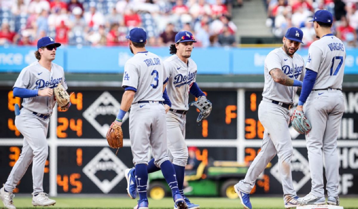Sin Julio Urías, Los Dodgers caen ante Philadelphia en la MLB