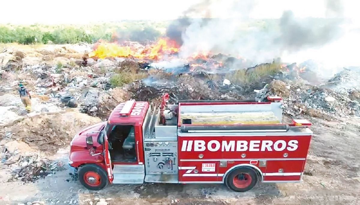 Se incendia tiradero de basura en Nueva Rosita