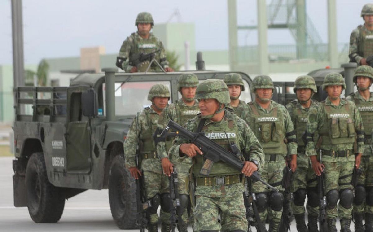 Llegarán 600 soldados para vigilar carreteras en Nuevo León