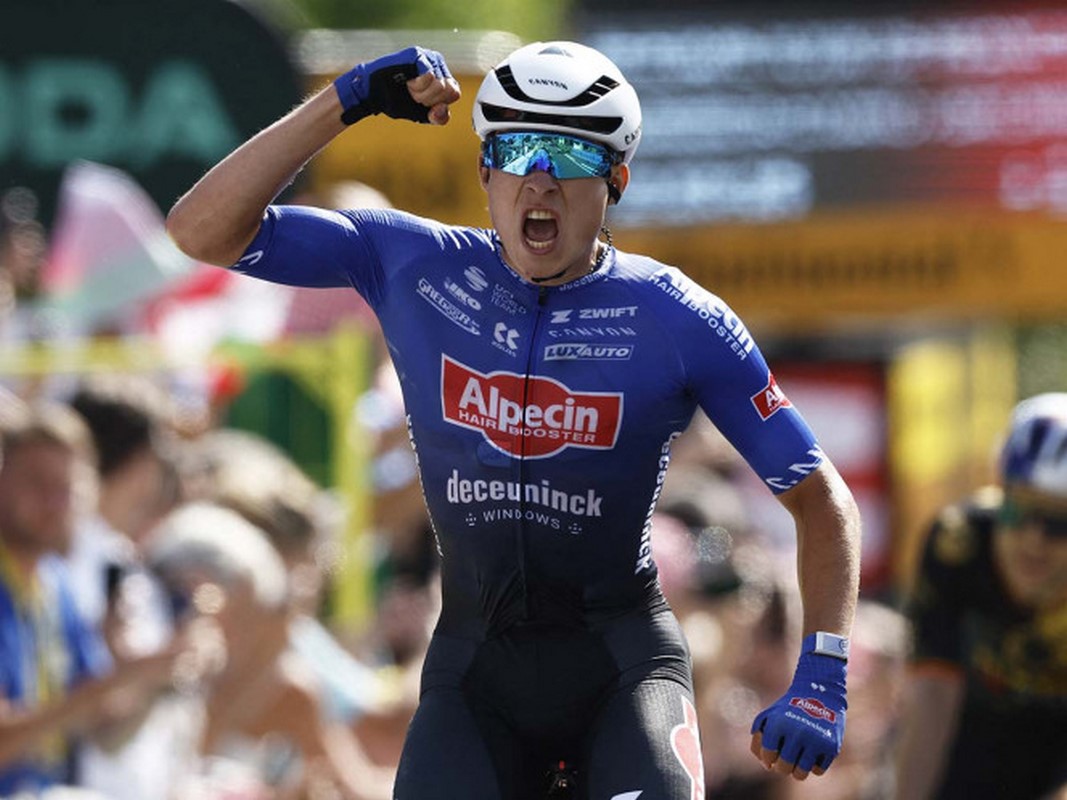 Jasper Philipsen triunfa en tercera etapa del Tour de Francia