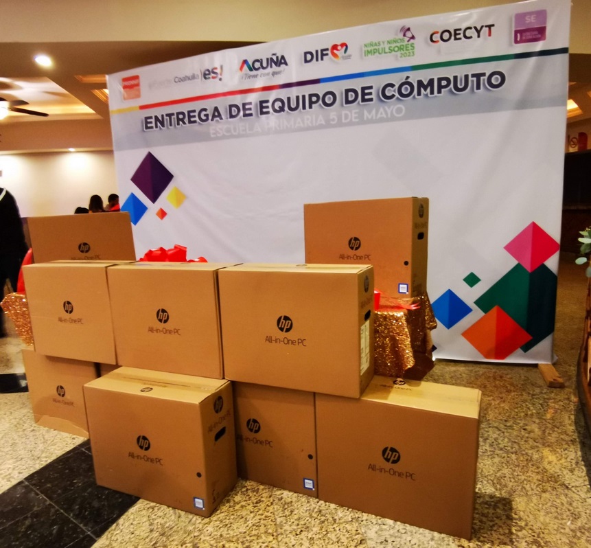 Concluye la entrega de Centros de Computo a escuelas de Coahuila