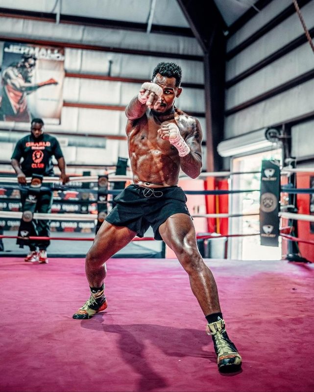 Jermell Charlo asegura que vencerá a Canelo y luego irá por Terence Crawford