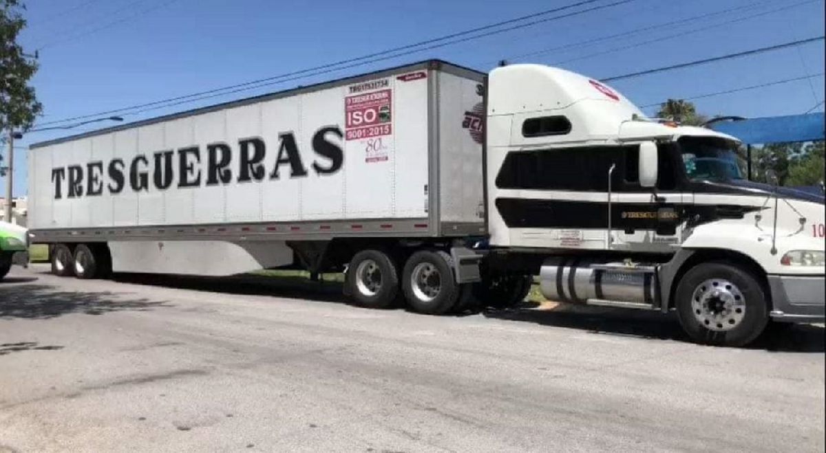 Aseguran 8 kilos de mariguana en un camión de paquetería en Allende Coahuila