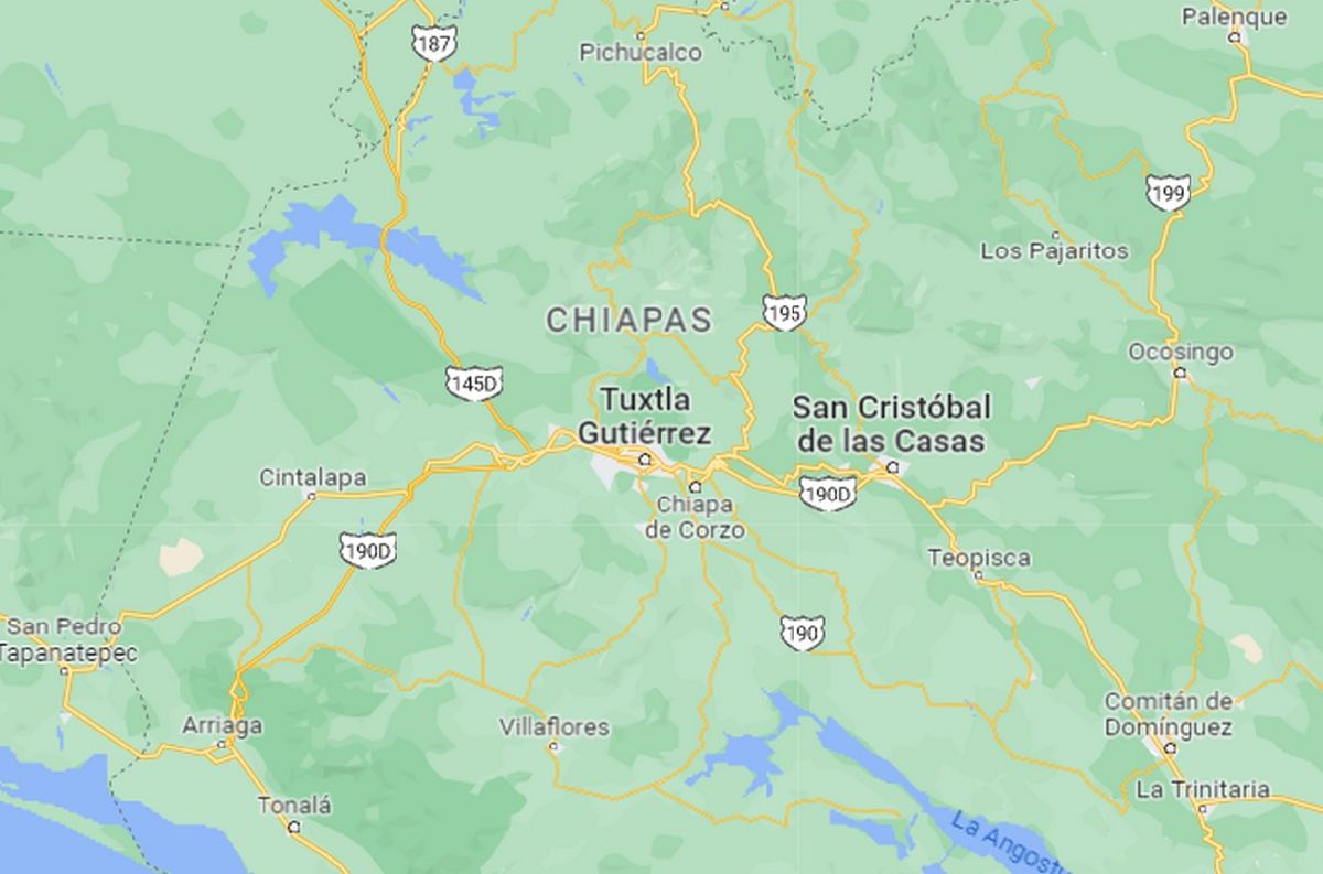 Amagan maestros con demandas legales por plazas administrativas en Chiapas
