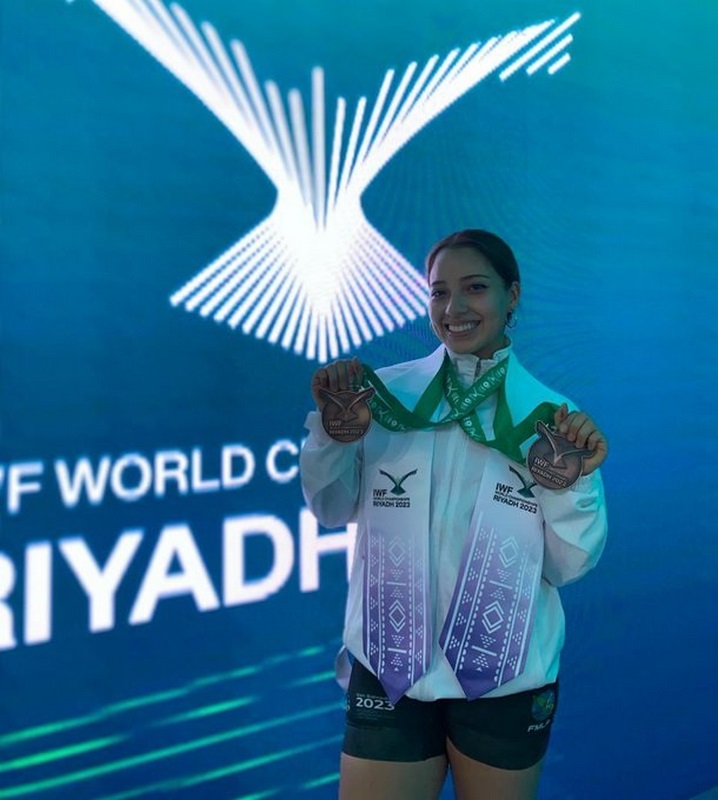 Mexicana Irene Borrego obtiene dos medallas en Campeonato Mundial