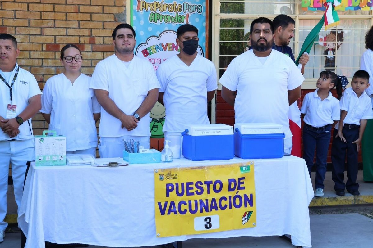 Diana Haro respalda campaña de vacunación contra el virus del papiloma humano