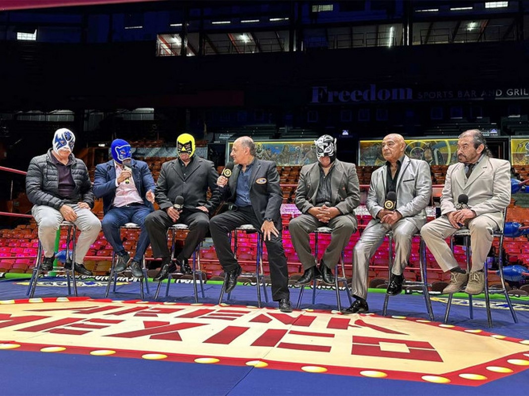 Regresan leyendas de la lucha libre a la Arena México