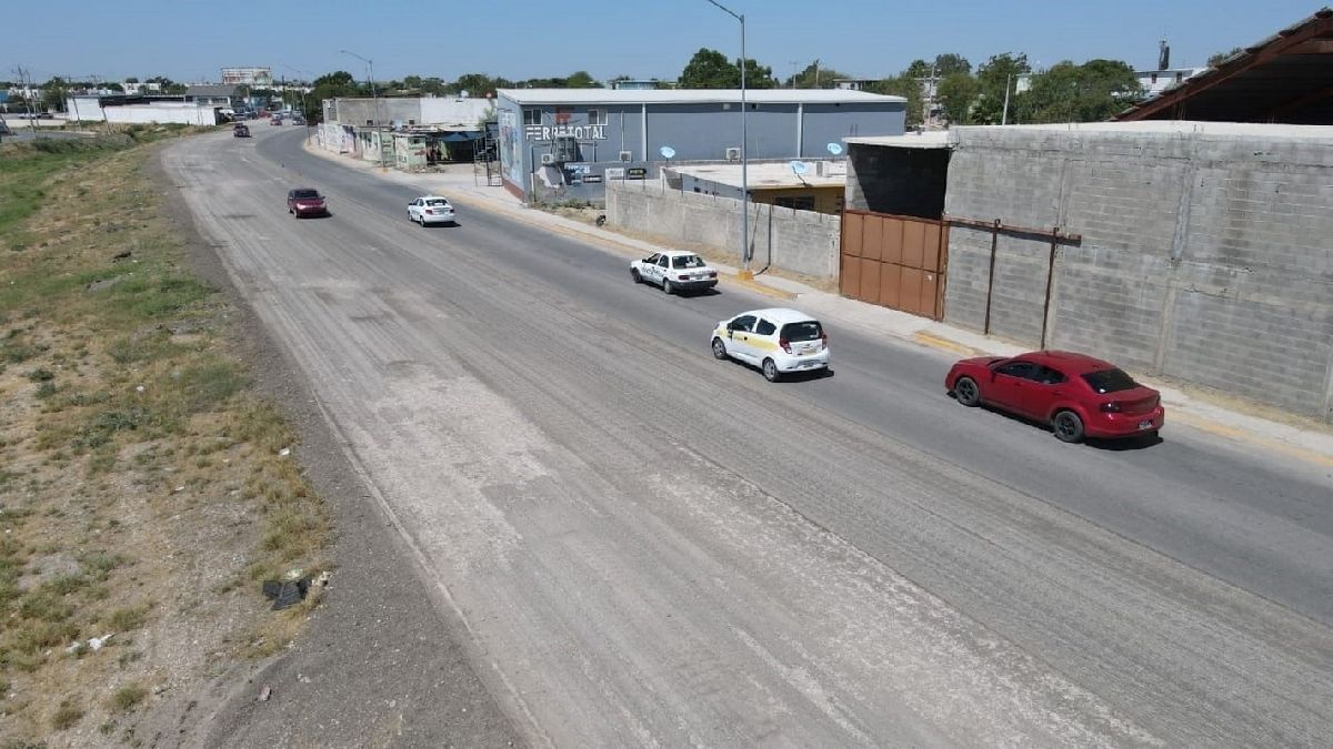 Avanzan acciones de pavimentación en vialidades de Altos Santa Teresa y colonia Nogales