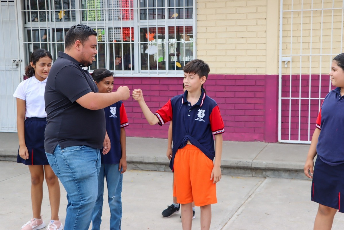 Realizan limpieza en escuelas de La Maseca