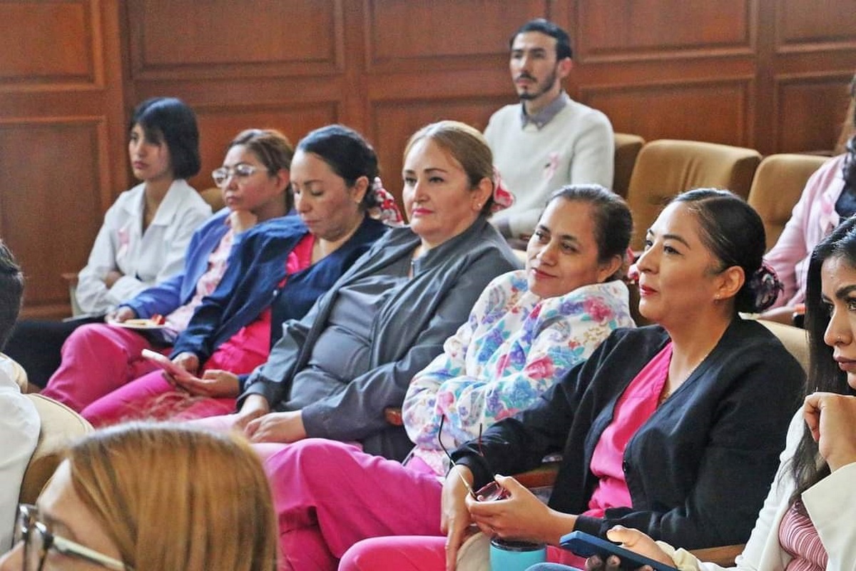 Con un Enfoque Integral el Hospital Universitario de Saltillo Realiza el Simposio “HUS Cáncer de Mama”