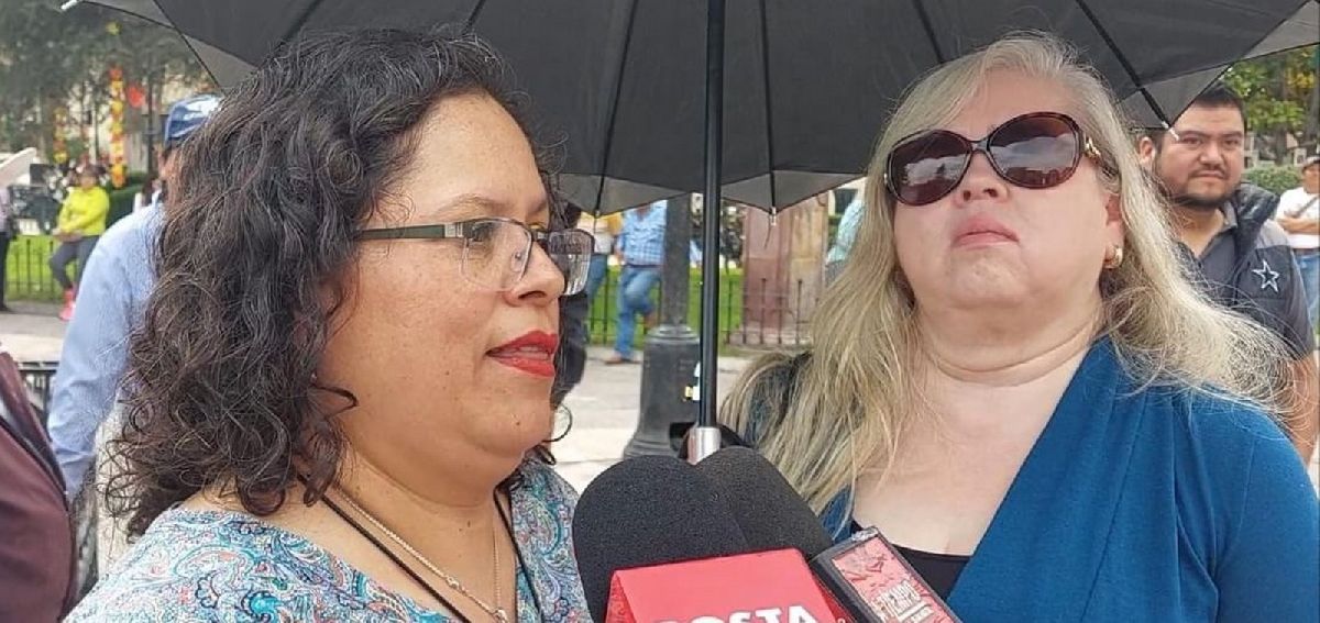 Protestan miembros del SUTUAAAN, contra alumnos