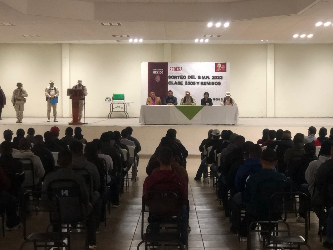 BOLA BLANCA o BOLA NEGRA EN MÚZQUIZ