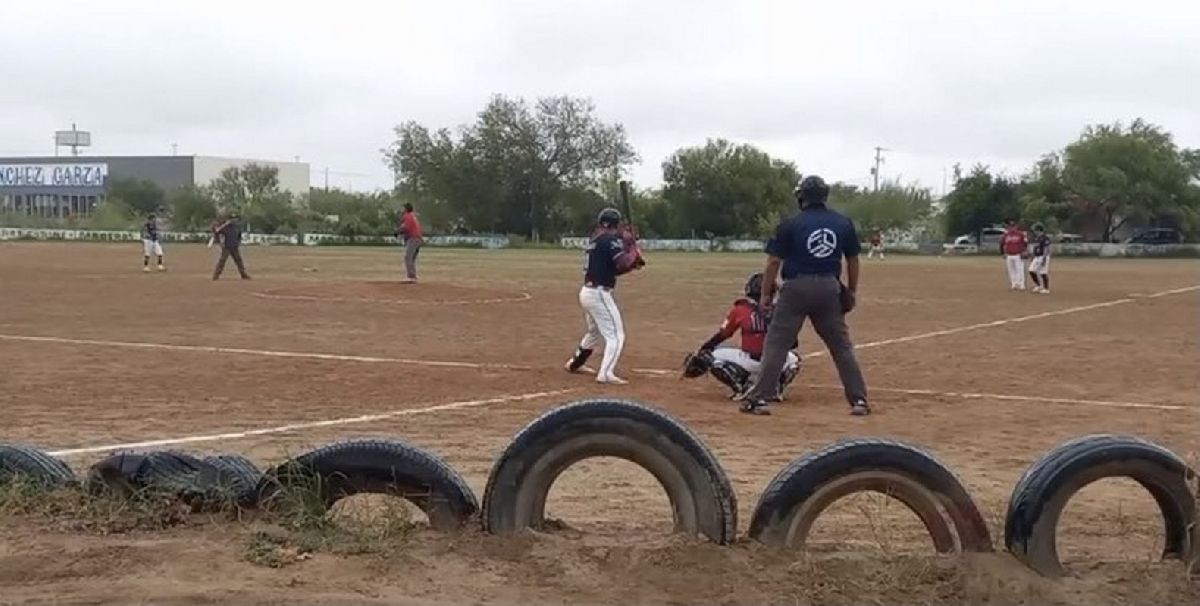 Pulpos dominan a Indios