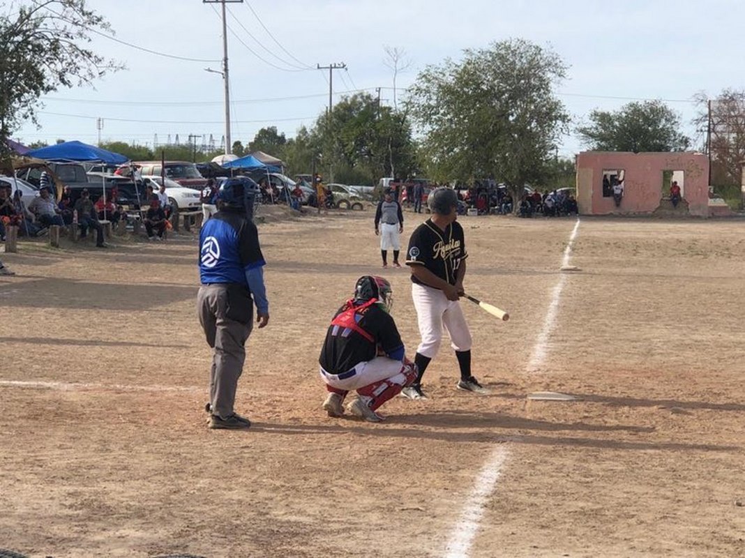 Doble victoria para Águilas