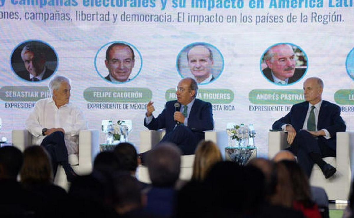 «México, una democracia a punto de caer”, advierte Felipe Calderón