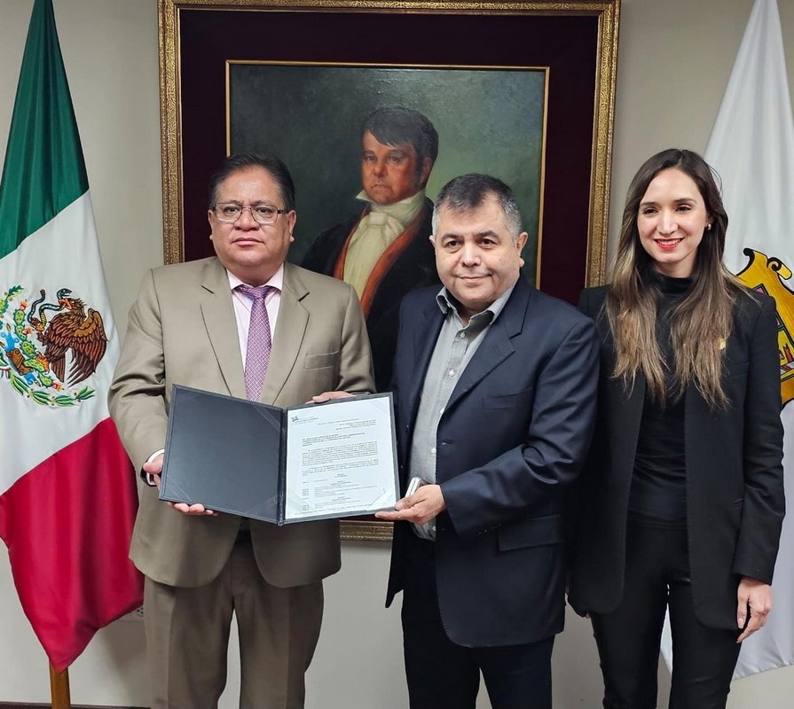 Entrega Auditor Superior informe anual a diputados del Congreso de Coahuila