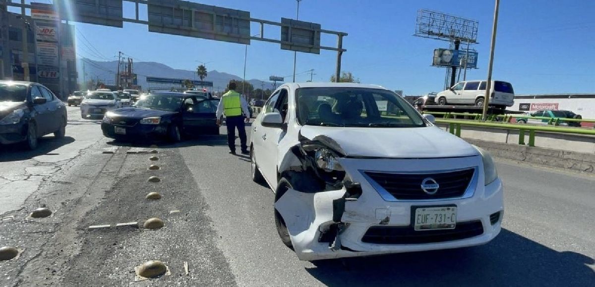 Problema en vialidad provoca accidentes