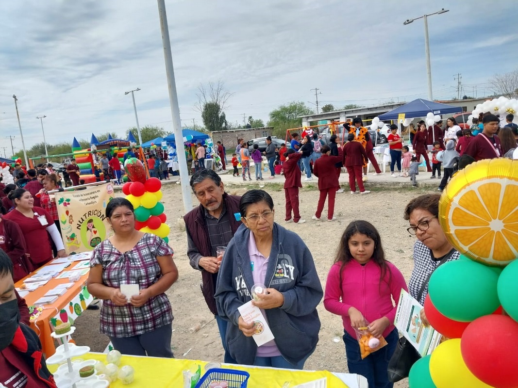 Ofrece Escuela de Enfermería de Agujita jornadas de salud