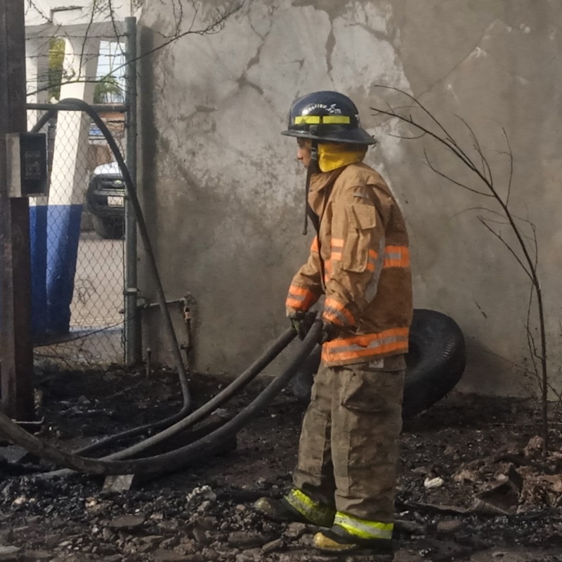 SE INCENDIA TALLLER ABANDONADO