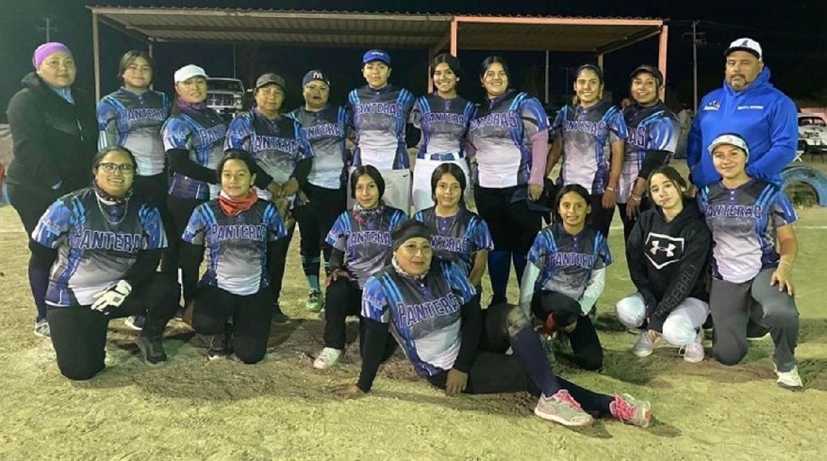 Panteras blanquean a Cachorras