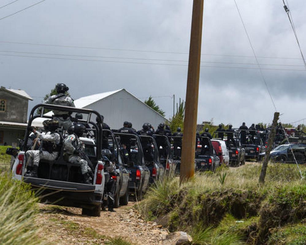 Enfrentamiento entre civiles y grupo de criminales deja 11 muertos en Edomex