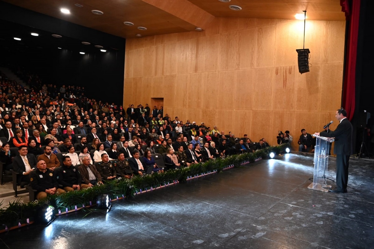 Emilio se compromete a redoblar esfuerzos y a impulsar obra pública de la mano con Manolo Jiménez